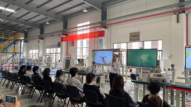 市场口碑是衡量一个厂家实力的关键因素。可以从以下几个方面了解厂家市场口碑：